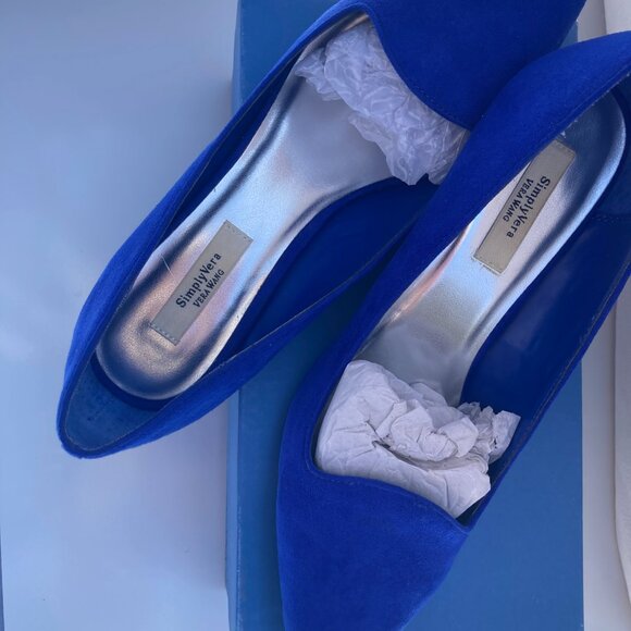 Vera Wang Women's Blue Courts - Picture 8 of 12